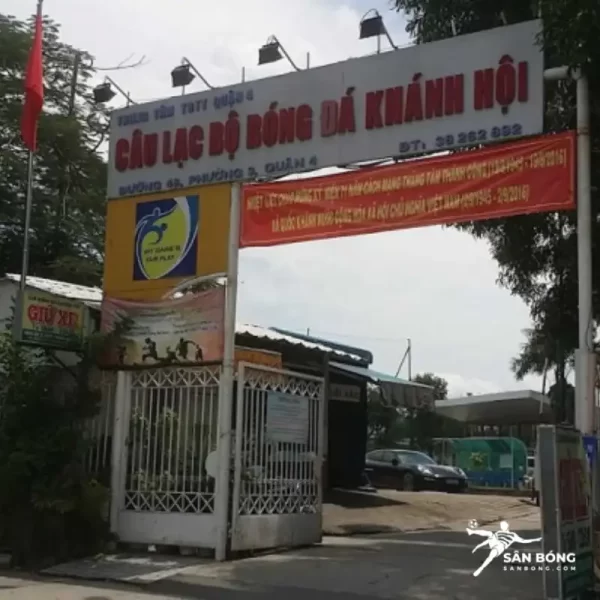 sân bóng đá khánh hội 3